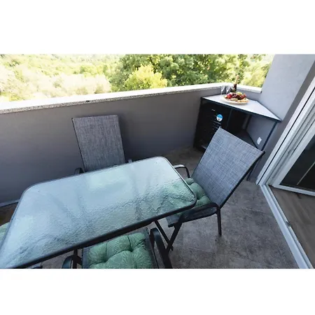 Jedro Apartment *