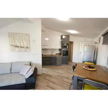 Jedro Apartment *